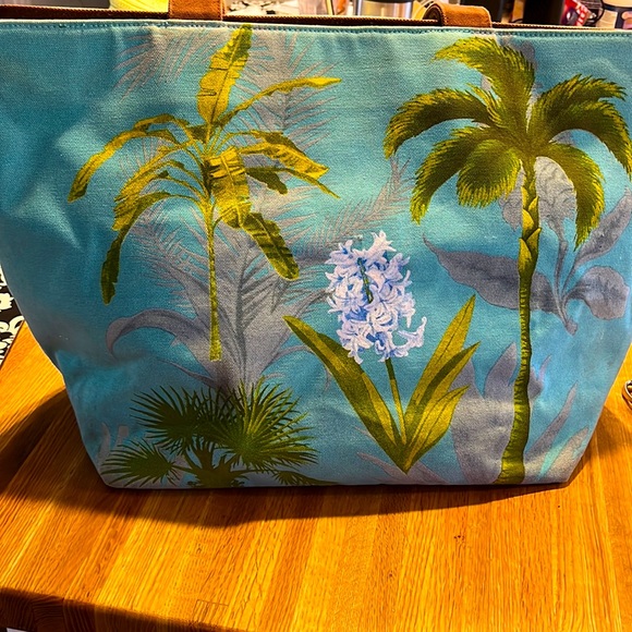 Bath & Body Works canvas tote - Picture 1 of 5